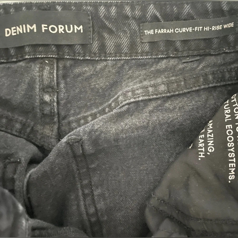 Denim Forum Farrah Curve Fit Hi-Rise Wide Leg Jeans - Picture 3 of 5
